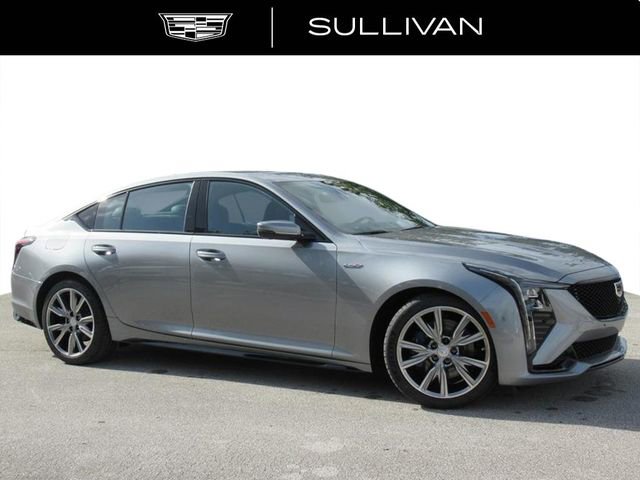 2026 Cadillac CT5 V photo 2
