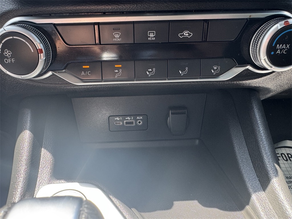 2022 Nissan Sentra SV photo 24