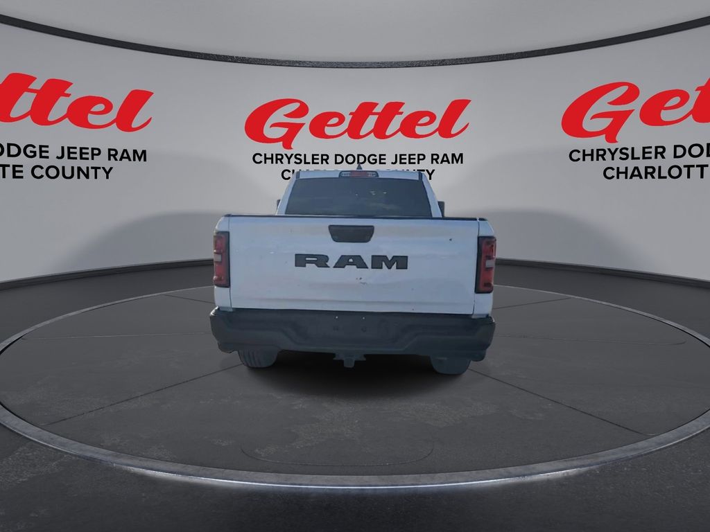 2025 Ram 1500 Tradesman photo 3