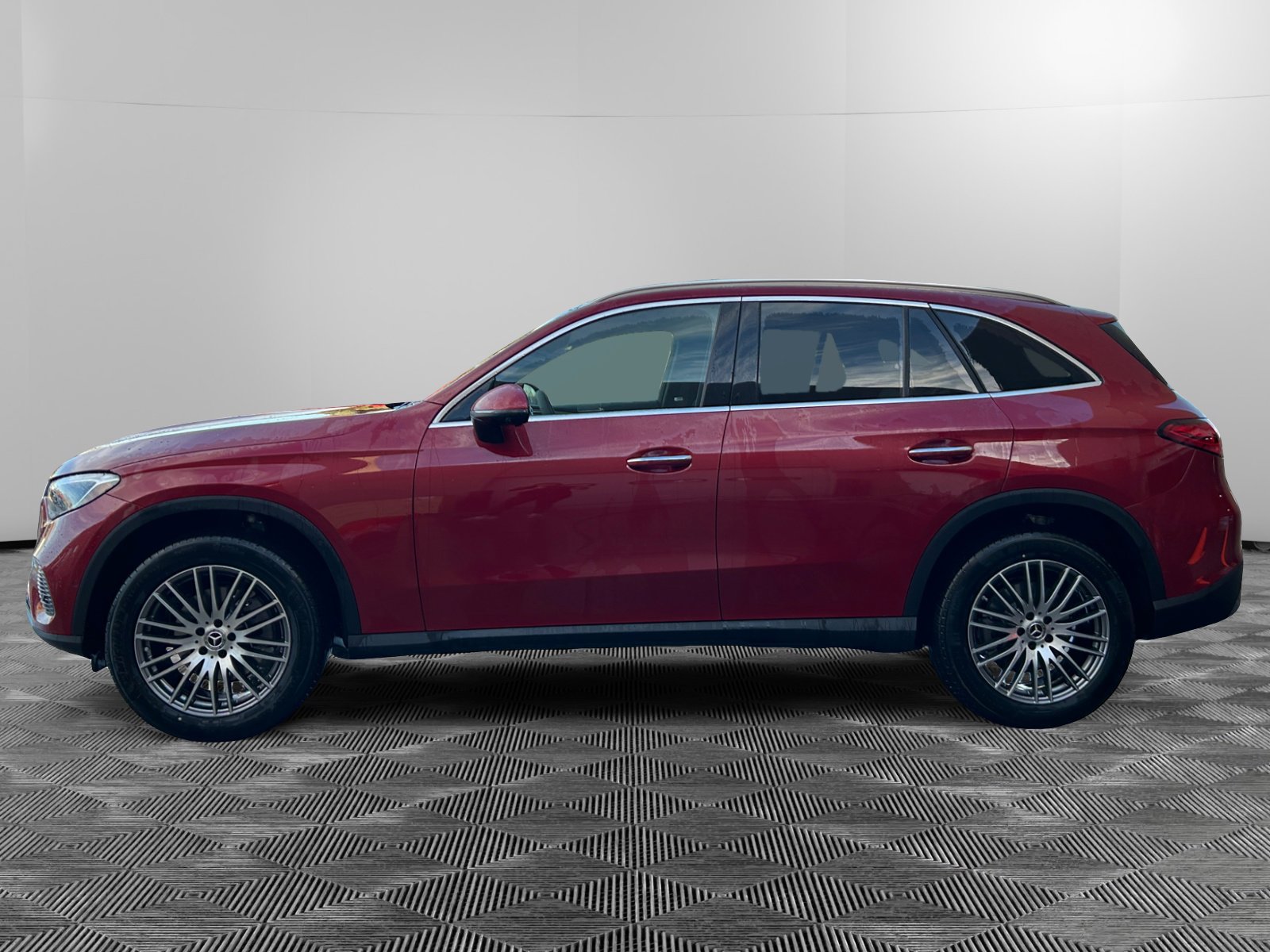 2026 Mercedes Benz GLC 300 4MATIC photo 2