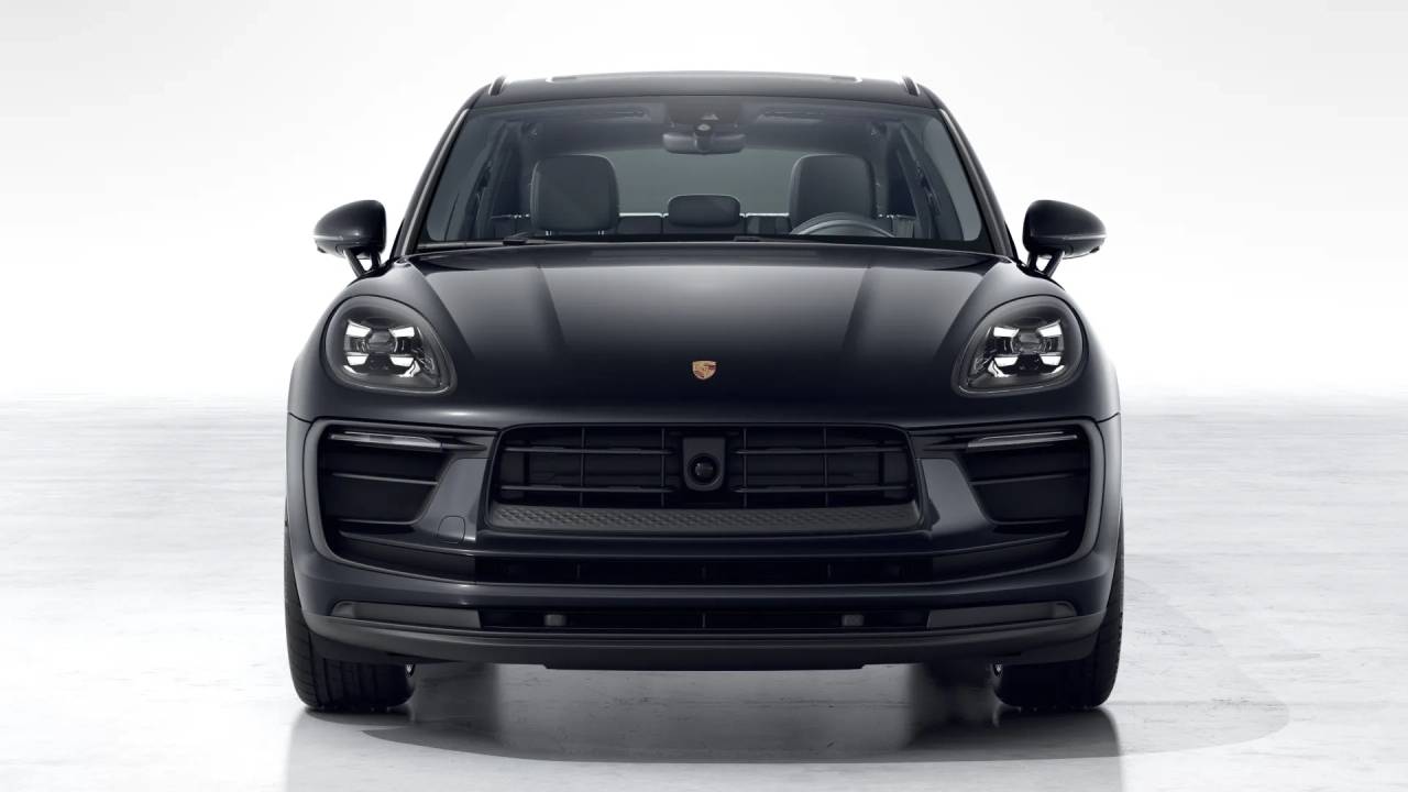 2026 Porsche Macan S photo 7