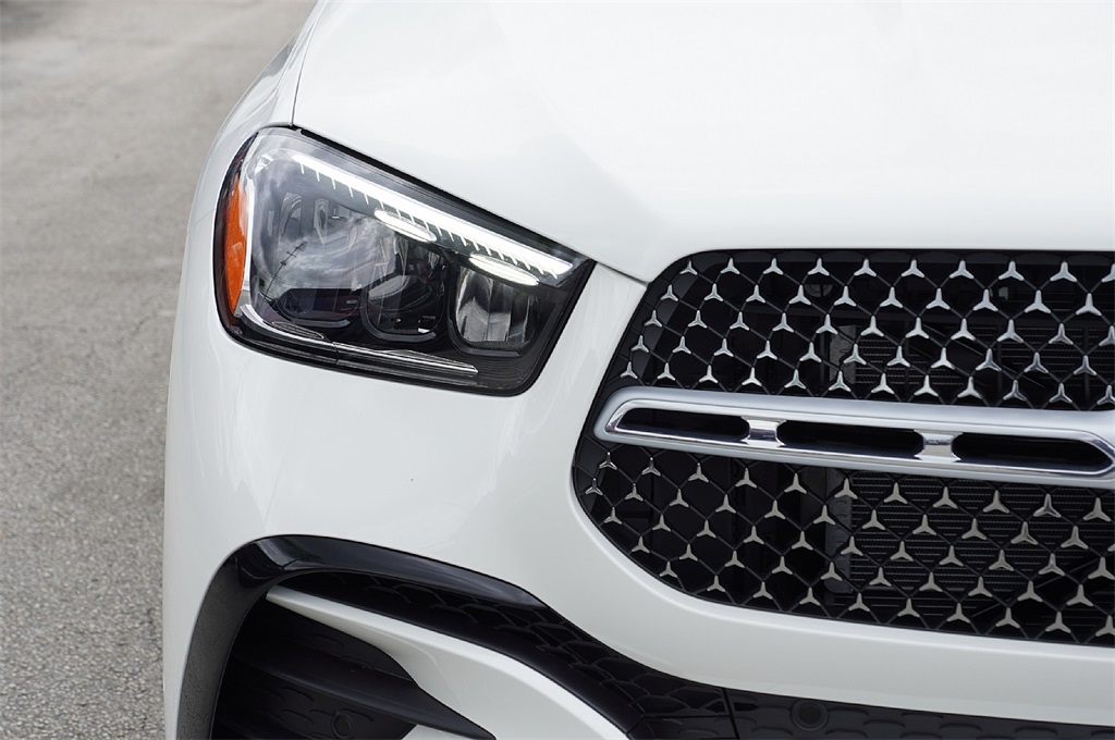 2026 Mercedes Benz GLE 450 4MATIC photo 4