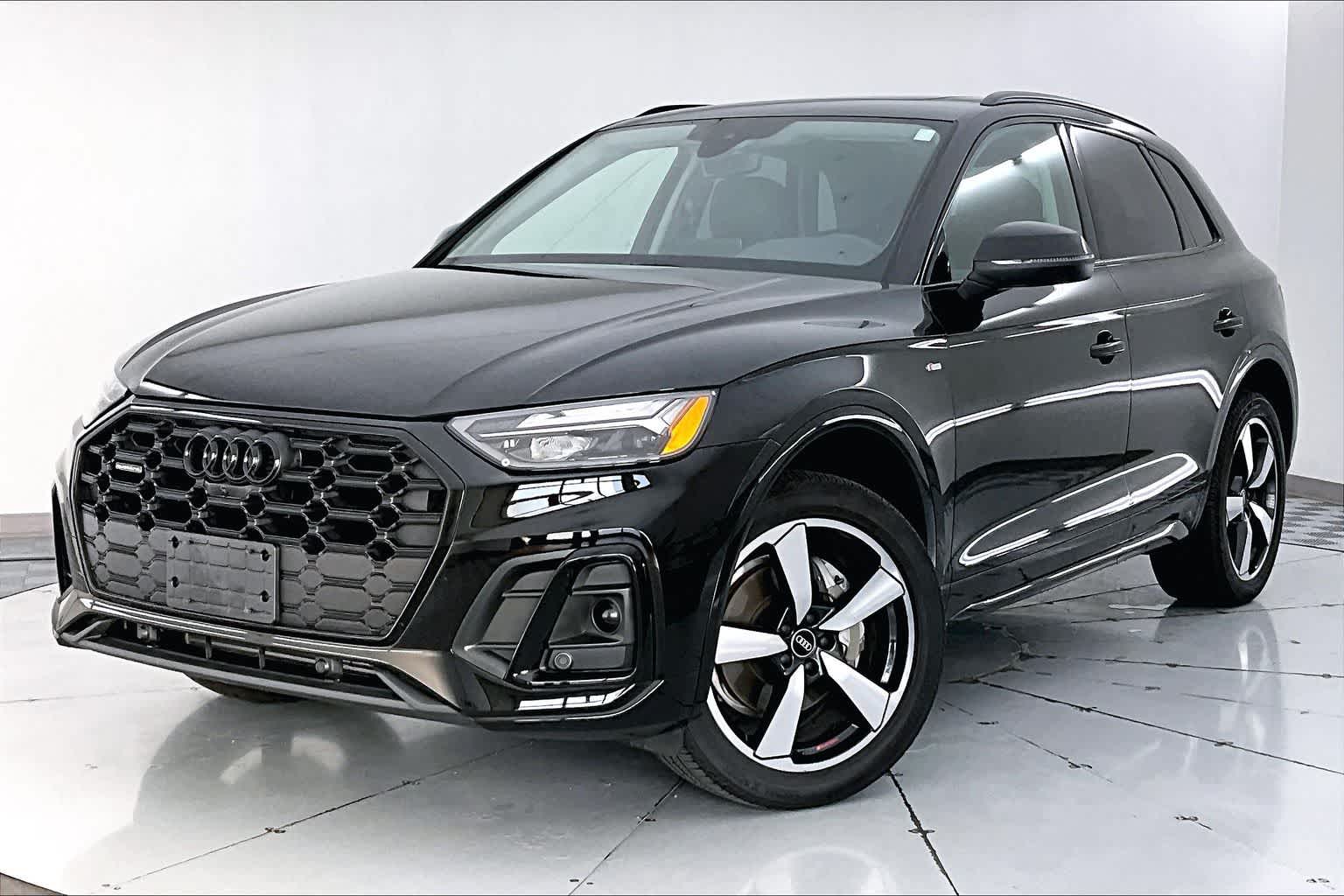 2023 Audi Q5 Premium Plus