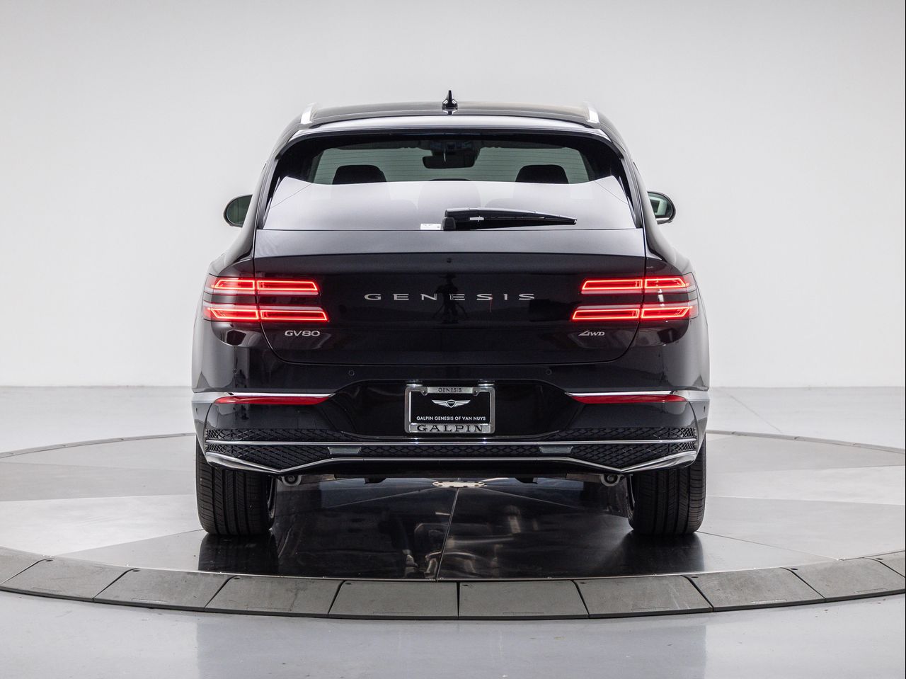 2026 Genesis GV80 2.5T Advanced photo 2