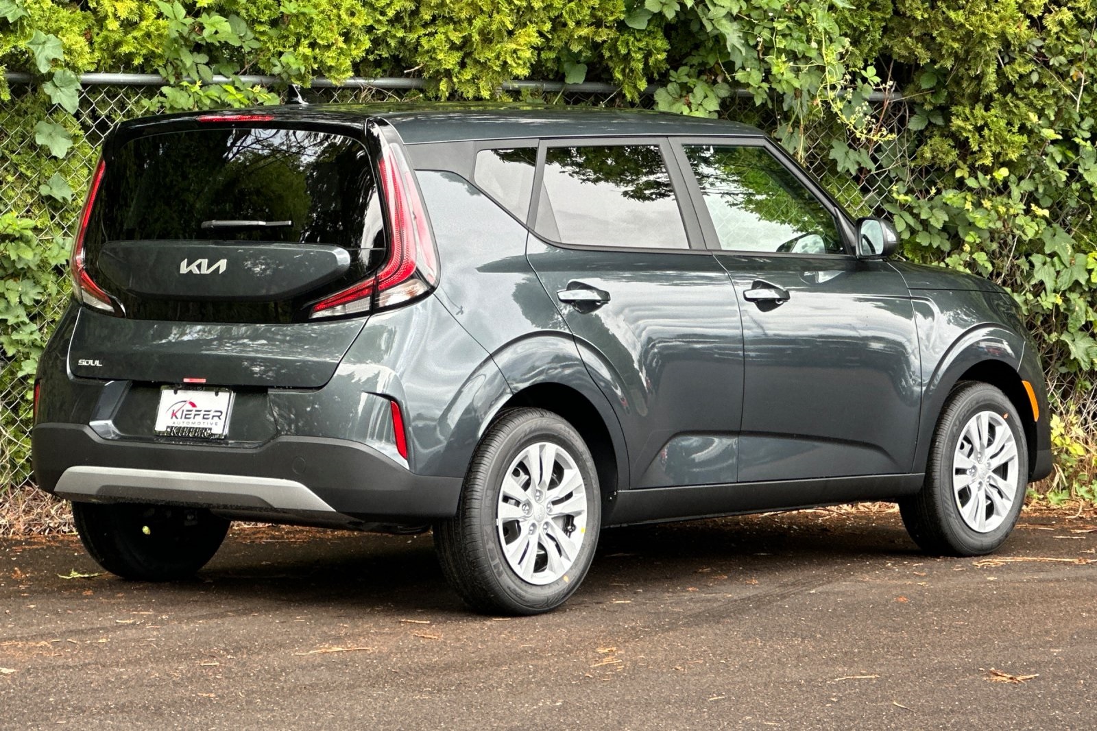 2025 Kia Soul LX photo 3