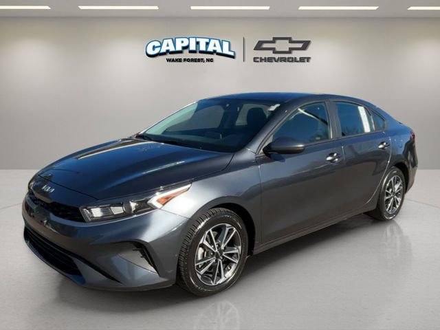 2023 Kia Forte LXS's photo