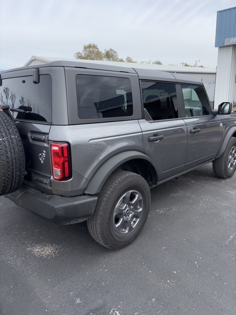 2024 Ford Bronco Big Bend photo 4