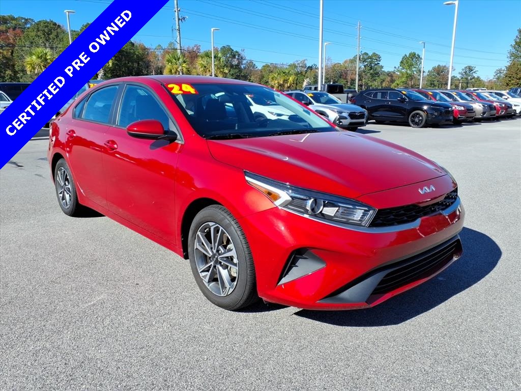 2024 Kia Forte LXS's photo