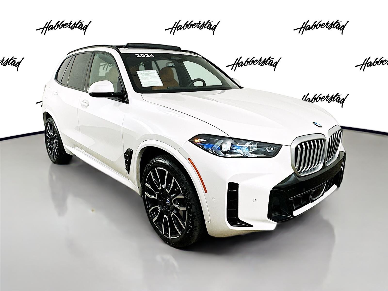Used 2024 Mineral White Metallic BMW xDrive40i image 3