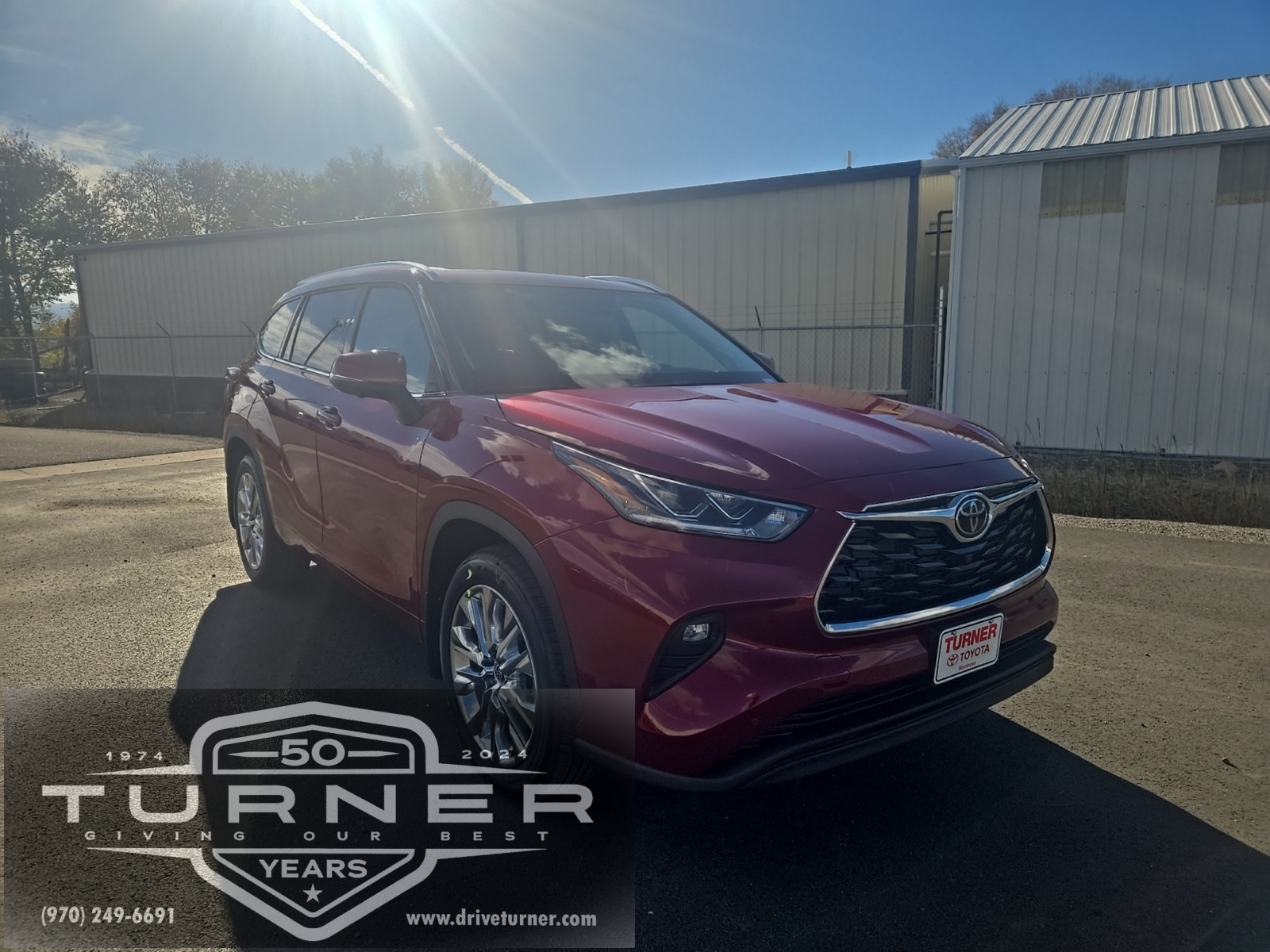 2026 Toyota Highlander Limited's photo