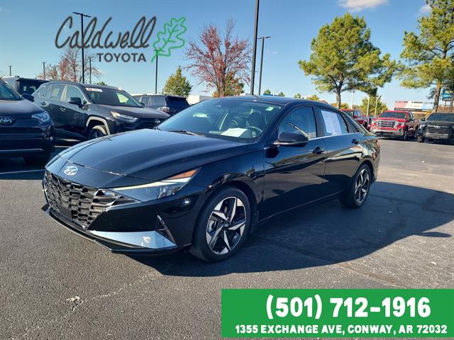 2023 Hyundai Elantra Limited's photo