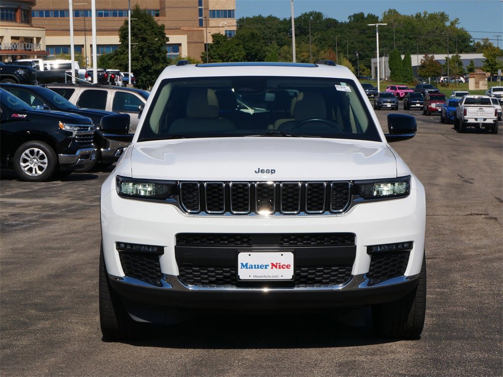Used 2021 Jeep Grand Cherokee L Limited with VIN 1C4RJKBG8M8171743 for sale in Inver Grove Heights, Minnesota