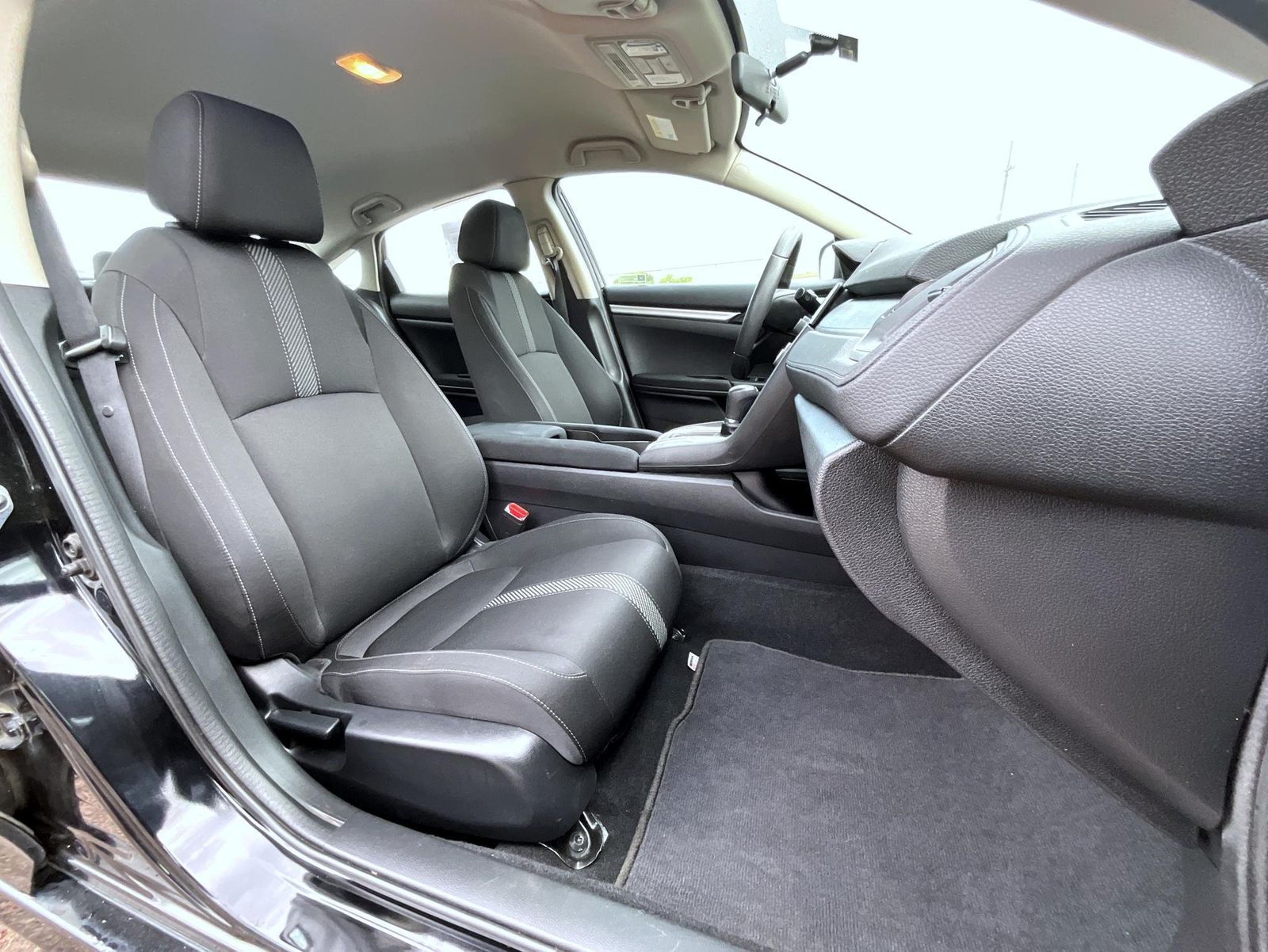 2017 Honda Civic LX photo 16
