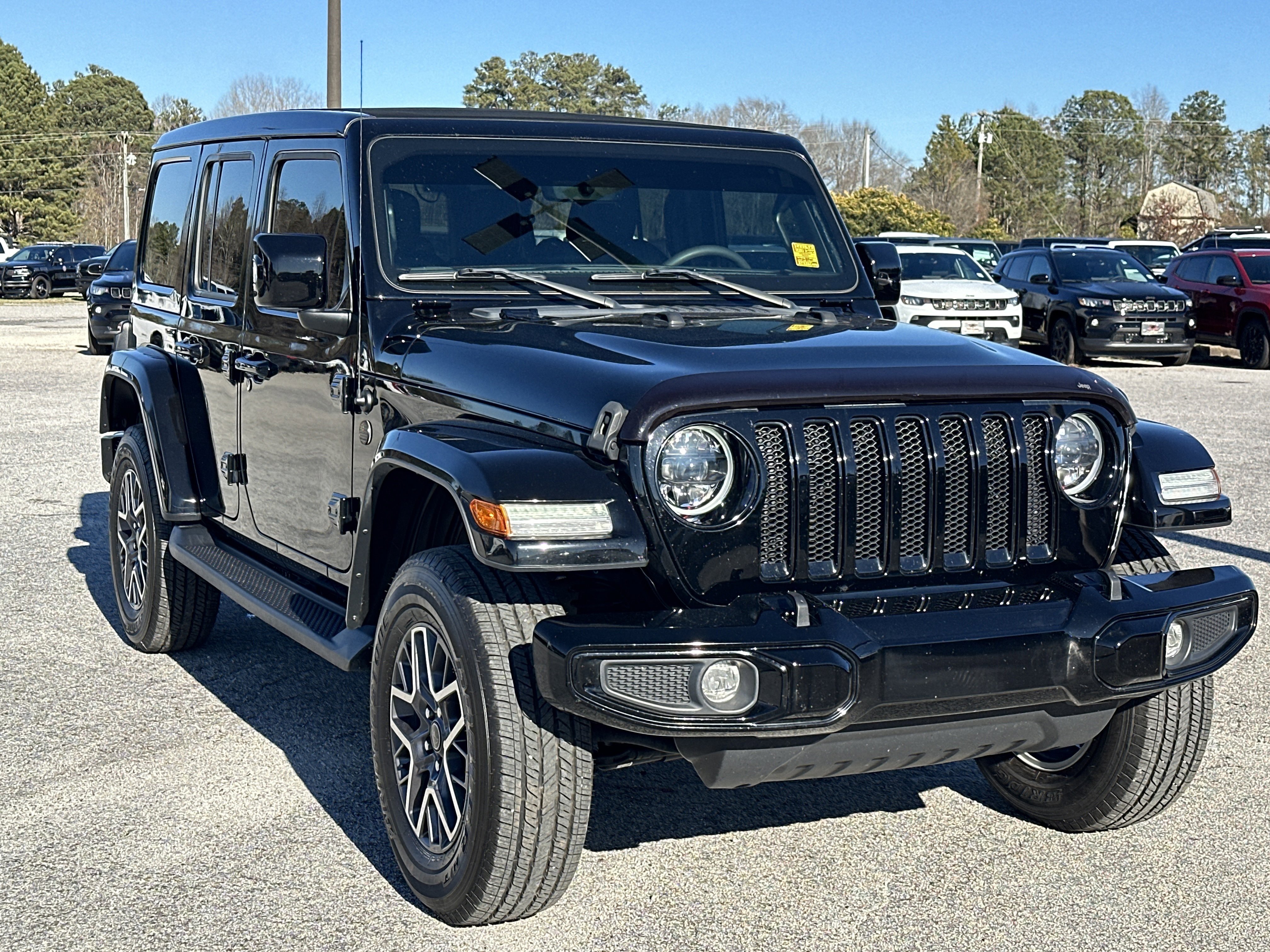 2023 Jeep Wrangler 4-Door High Altitude's photo