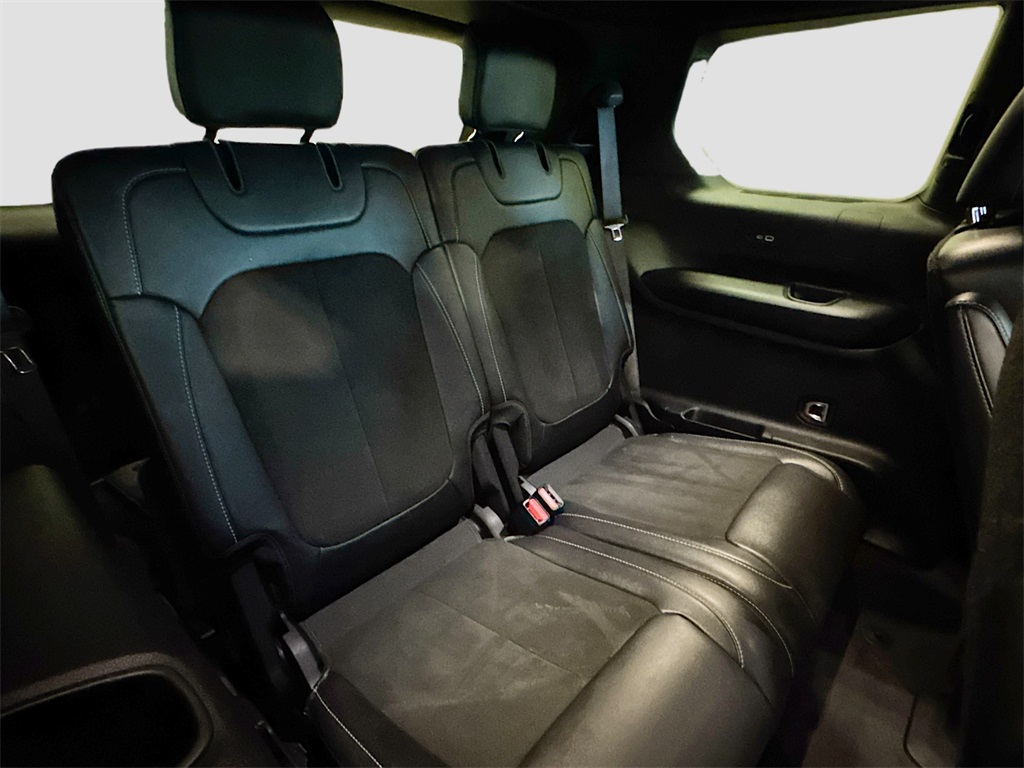 2021 Jeep Grand Cherokee Altitude photo 17