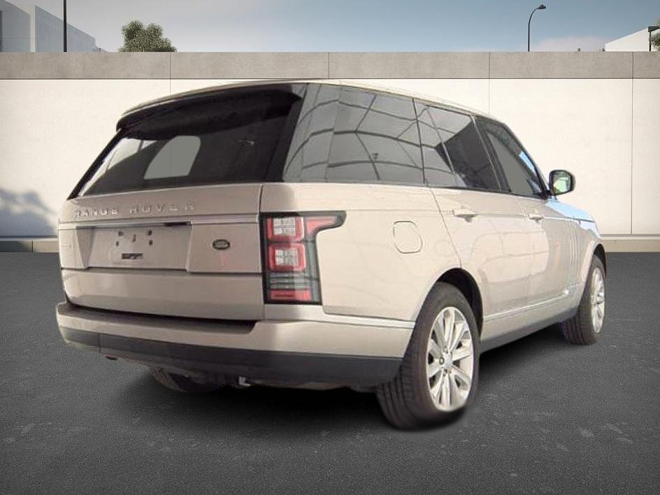 2015 Land Rover Range Rover SuperCharged photo 3