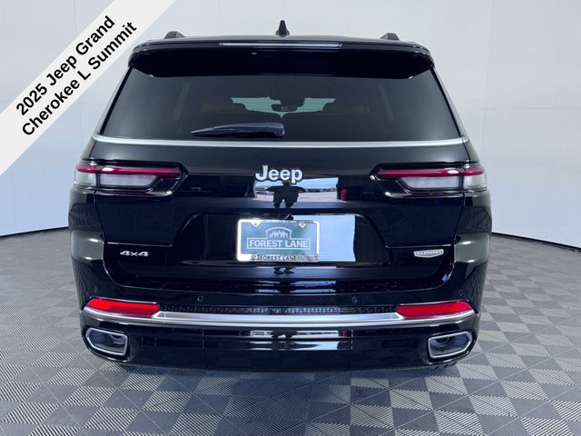 2025 Jeep Grand Cherokee L Summit Reserve photo 4