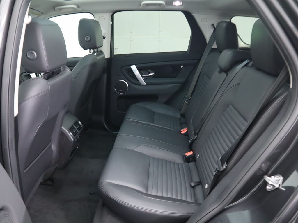 2025 Land Rover Discovery Sport S photo 19