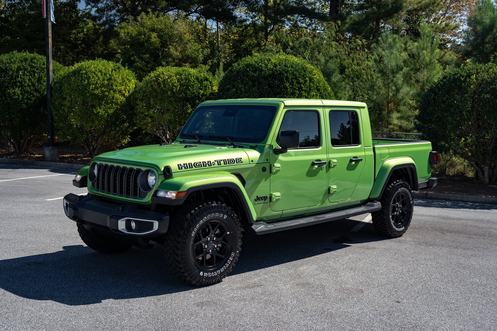 2025 Jeep Gladiator Sport photo 3