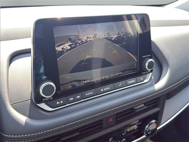 2026 Nissan Rogue S photo 14
