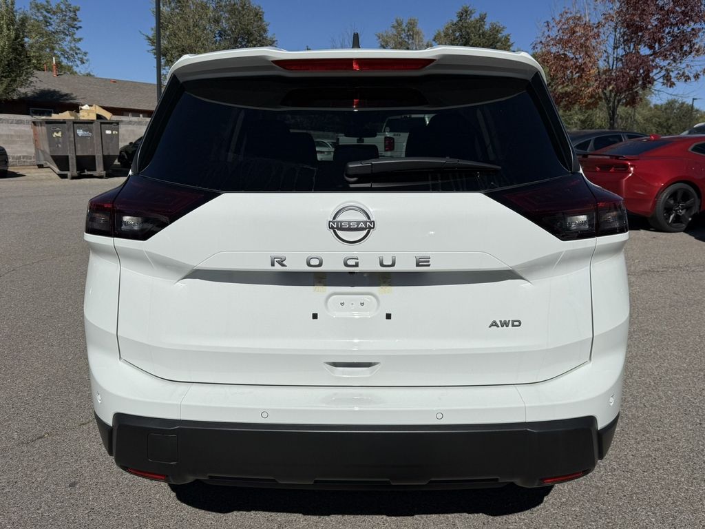 2025 Nissan Rogue S photo 4