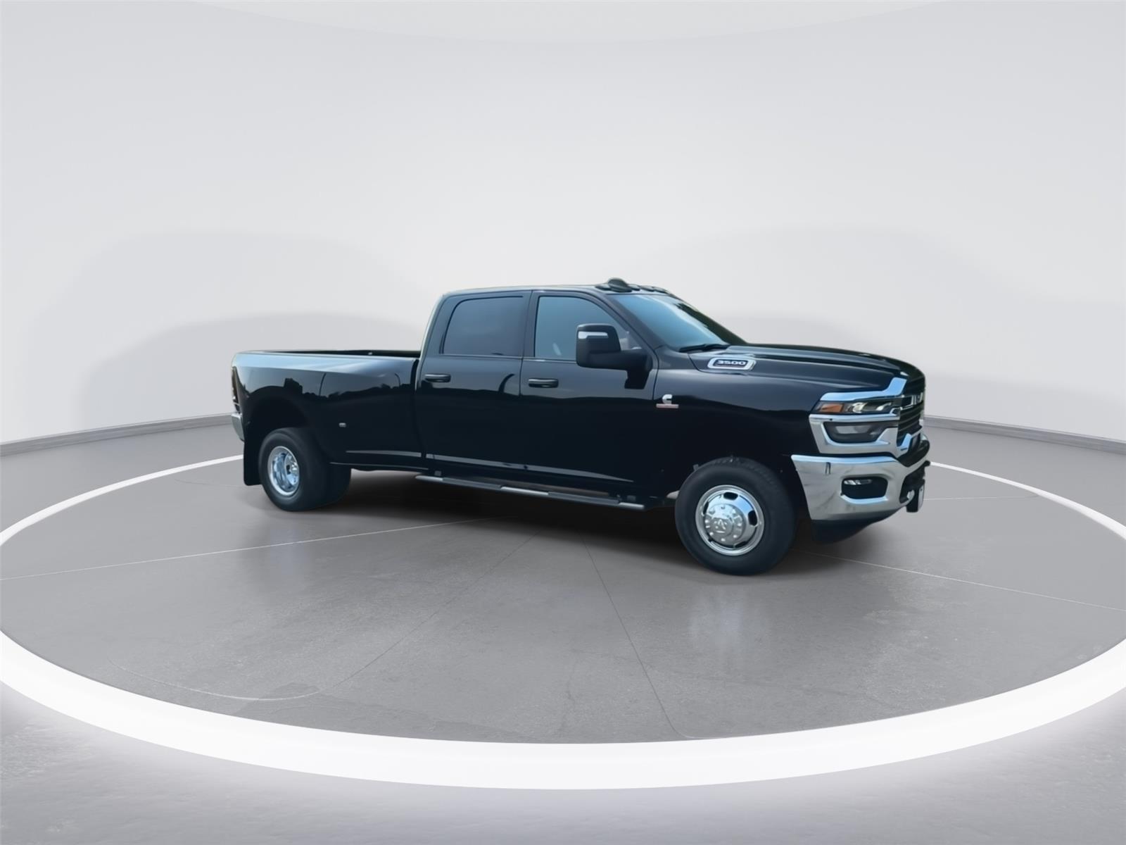 2026 Ram 3500 Tradesman photo 2