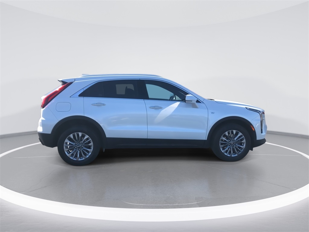 2024 Cadillac XT4 Premium Luxury photo 9