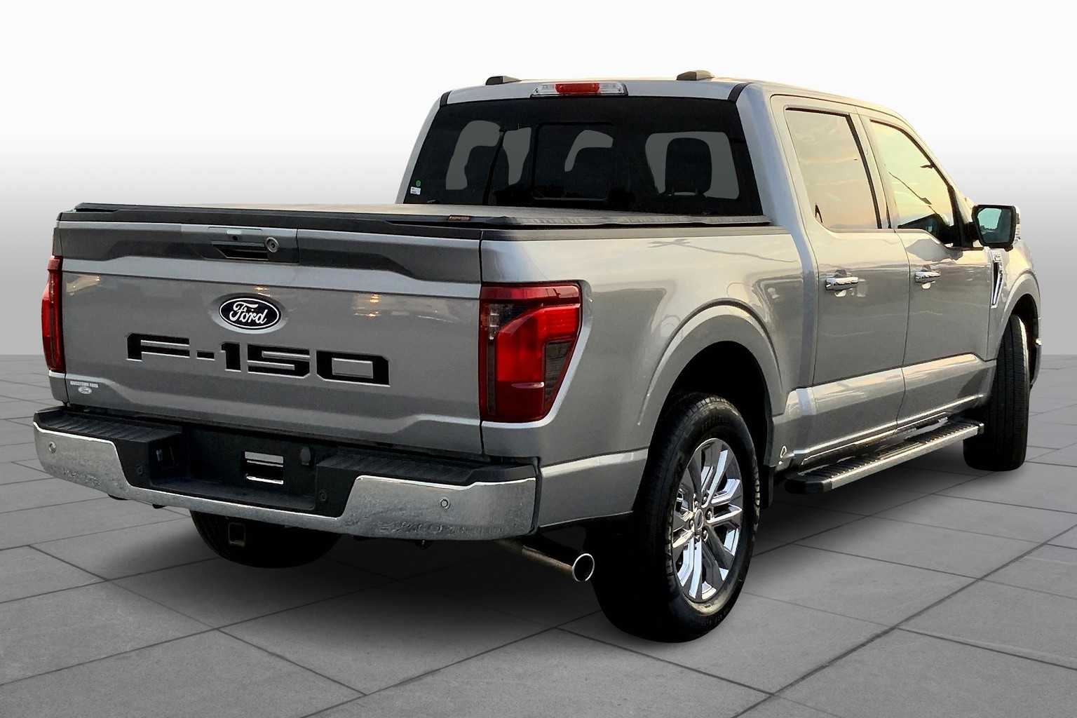 2024 Ford F-150 XLT photo 11
