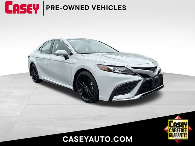 Pre-Owned 2022 Toyota Camry Hybrid XSE FWD 4D Sedan
