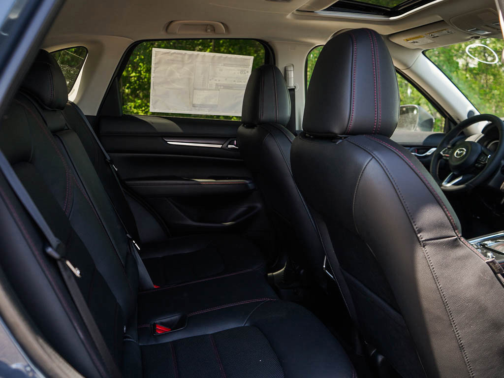 2025 Mazda CX-5 2.5 S Carbon photo 9