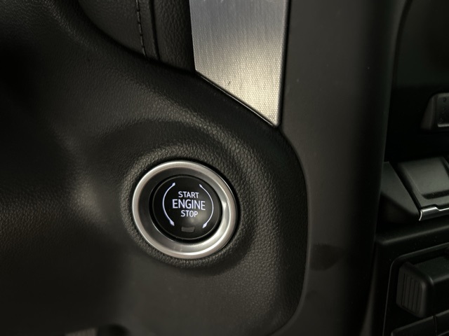 2021 Gmc Sierra 1500 SLT photo 11