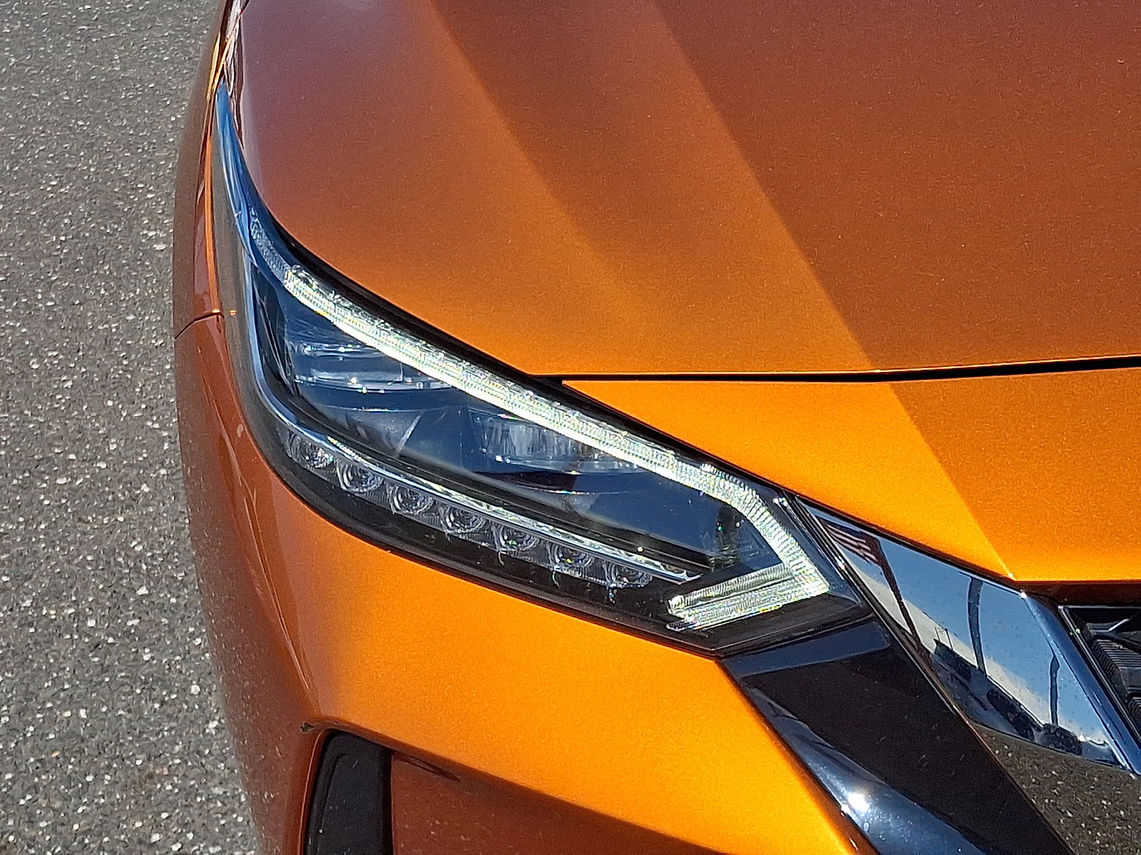 2023 Nissan Sentra SR photo 9