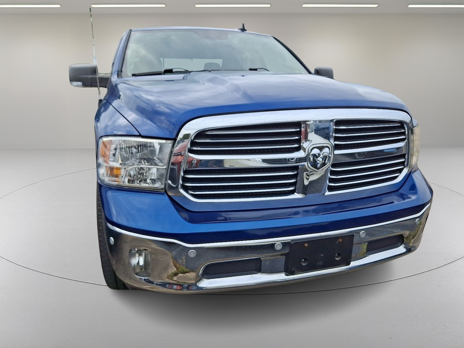 2016 Ram 1500 Big Horn photo 2
