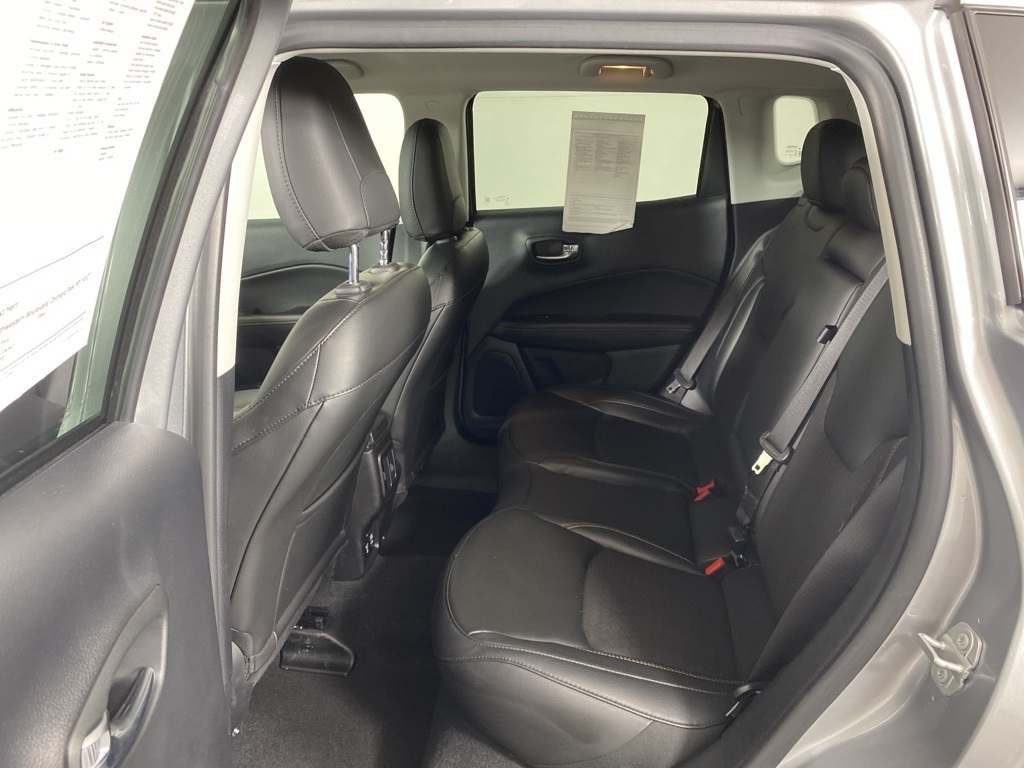 2021 Jeep Compass Latitude photo 5