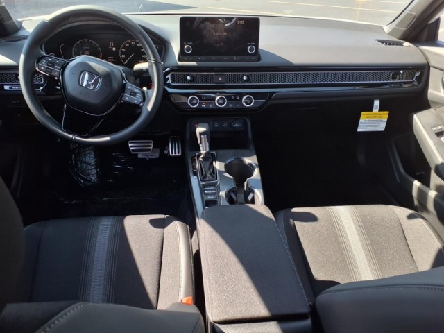 2025 Honda Civic Hatchback Sport photo 13