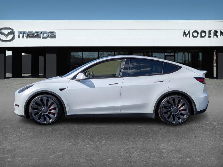 Used 2021 Tesla Model Y Performance with VIN 5YJYGDEF1MF197092 for sale in Burlington, NC