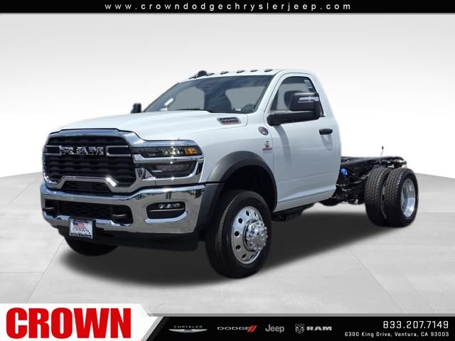 2025 Ram 5500 Tradesman photo 2