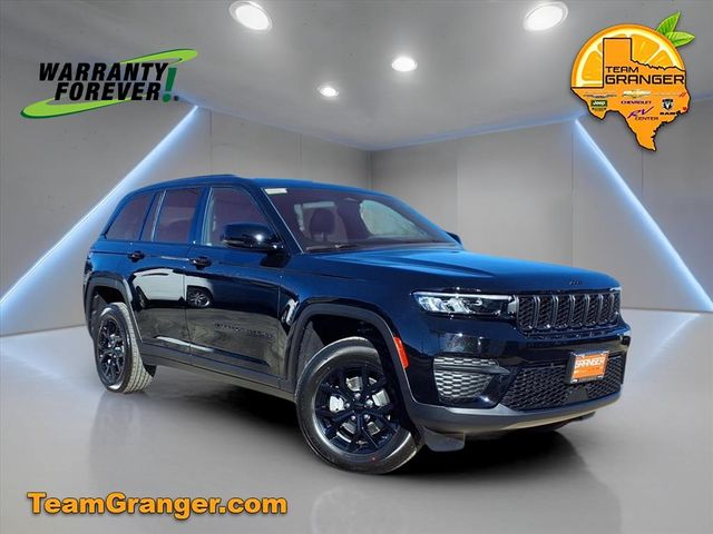 2025 Jeep Grand Cherokee Altitude's photo