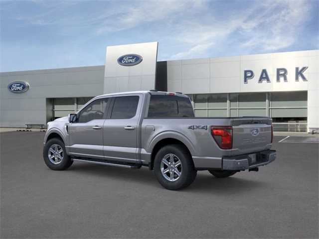 2025 Ford F-150 XLT photo 4