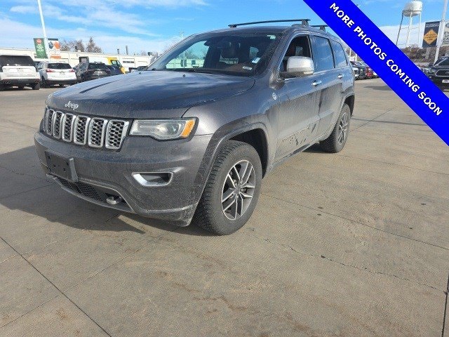 2021 Jeep Grand Cherokee Overland's photo