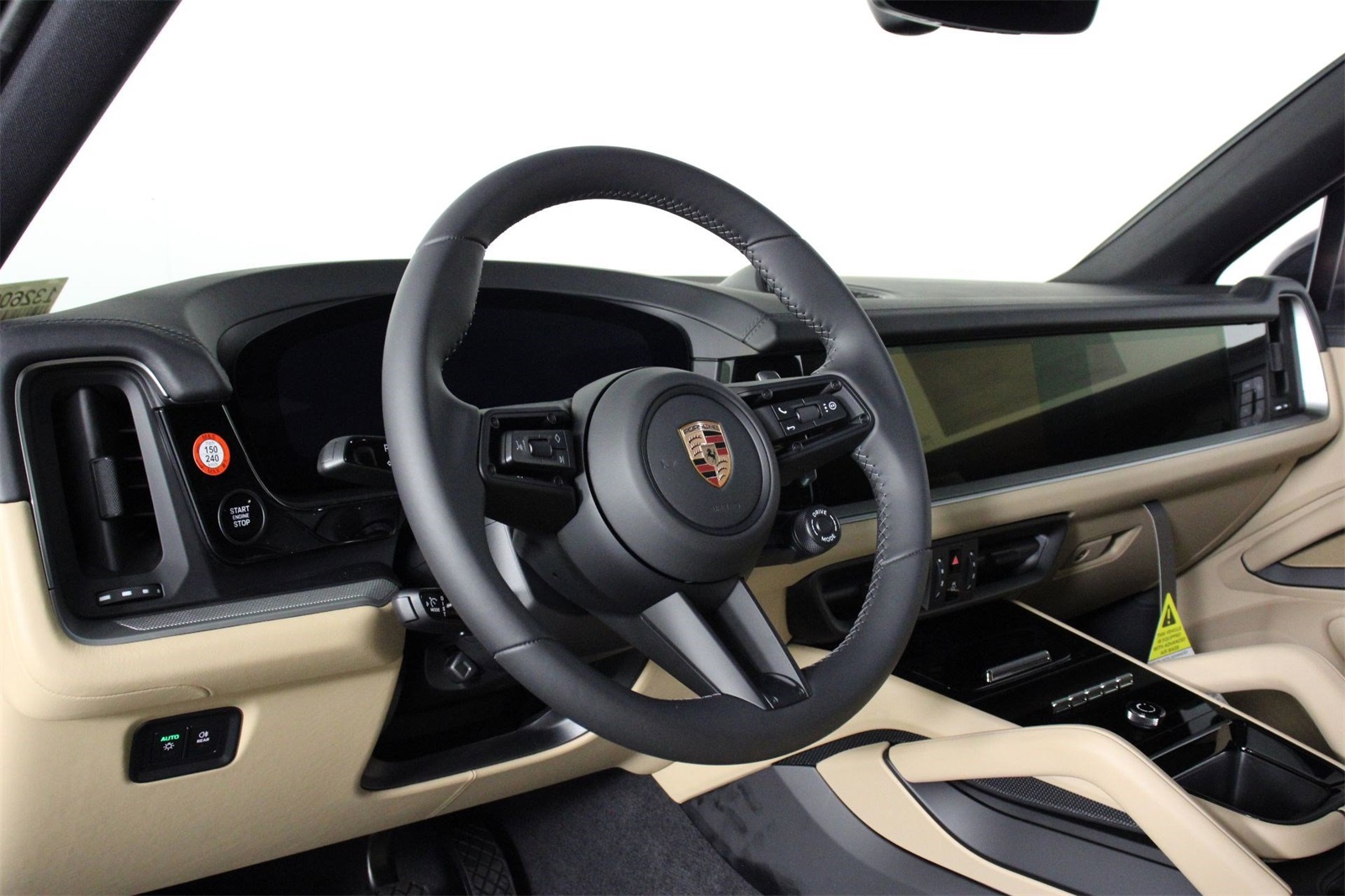2026 Porsche Cayenne E-Hybrid Coupe photo 4