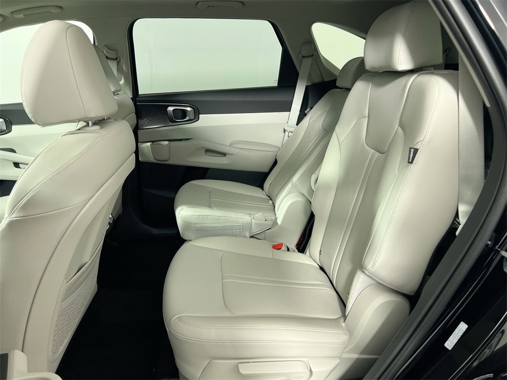 2025 Kia Sorento EX photo 25