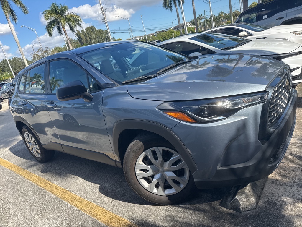 2023 Toyota Corolla Cross L's photo