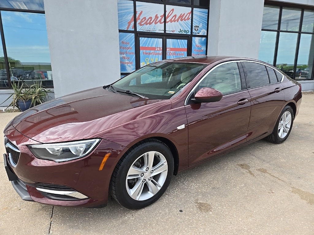 Used 2020 Buick Regal Sportback Preferred with VIN W04GL6SX0L1005257 for sale in Kansas City