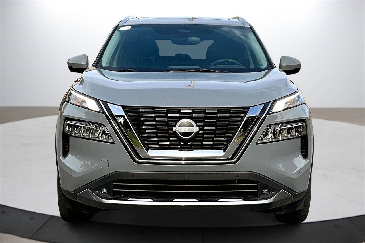 2022 Nissan Rogue SL photo 3