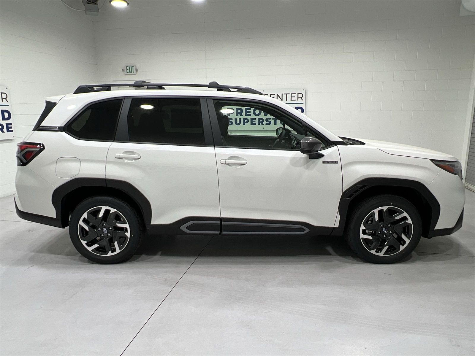 2025 Subaru Forester Limited photo 6