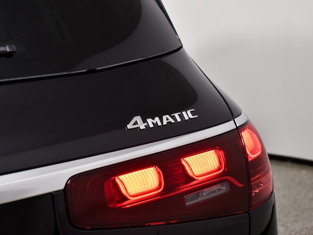2026 Mercedes Benz GLS 580 4MATIC photo 5
