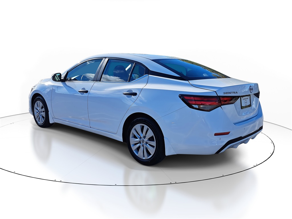 2024 Nissan Sentra S photo 5