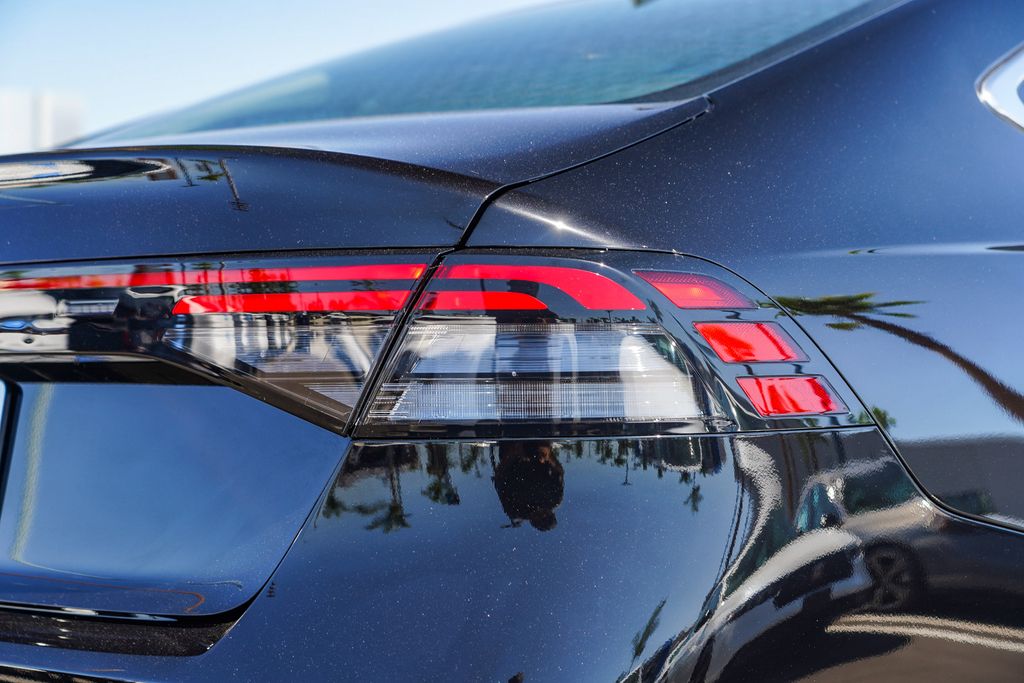 2025 Honda Accord LX photo 5