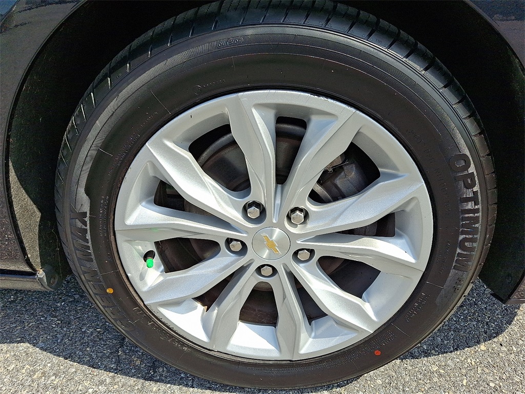 2023 Chevrolet Malibu 1LT photo 7